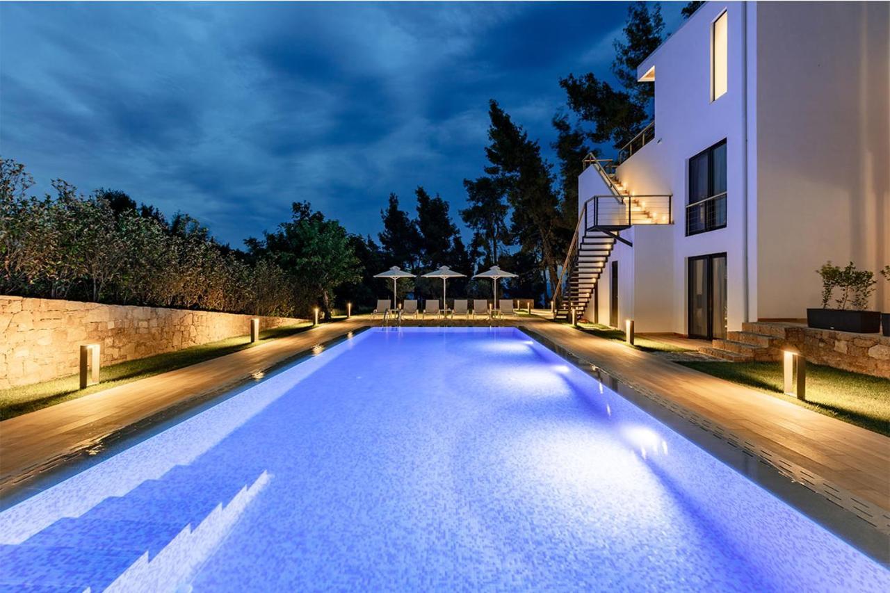 Eos Luxury Suites Kriopigi Exterior photo