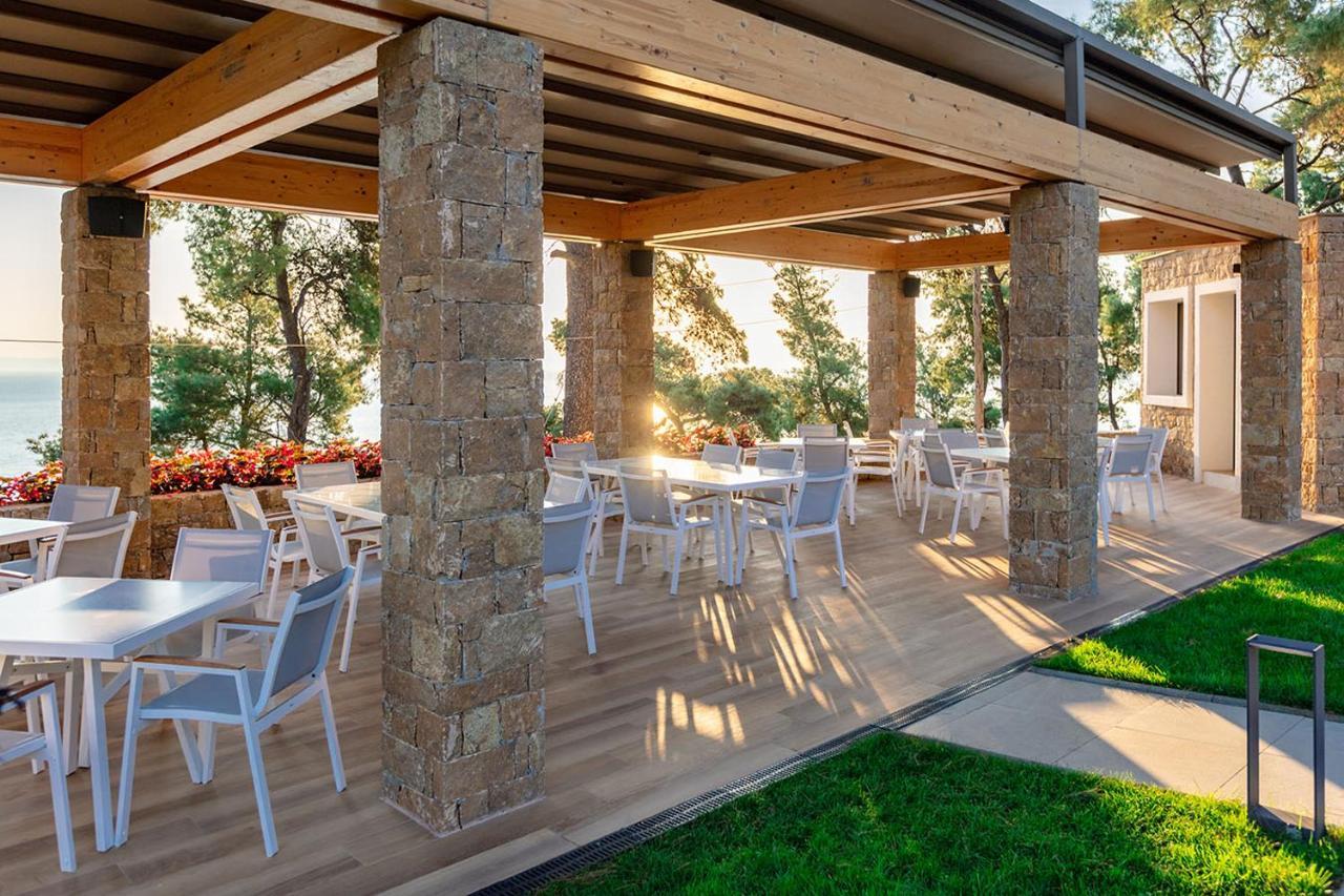 Eos Luxury Suites Kriopigi Exterior photo
